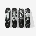 Globe Brand en el escenario Juego de barajas de coleccionista de Ramones. 68L0T238 patinetas